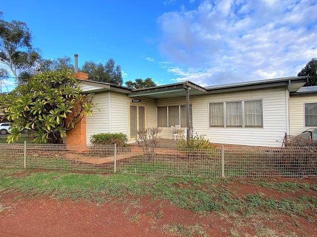 1 Booroomugga Street, Cobar NSW 2835