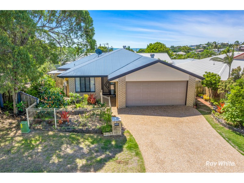 1 Booth Court, Cooee Bay QLD 4703