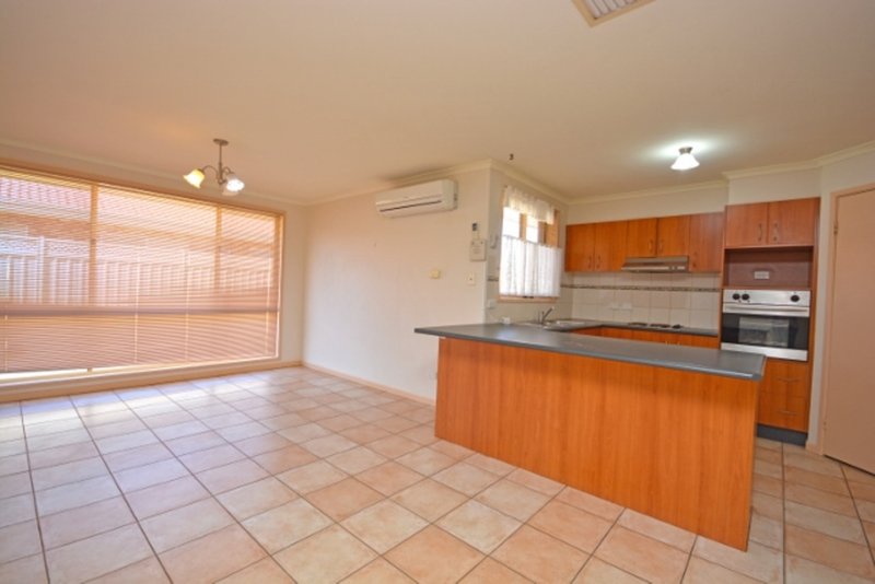 Photo - 1 Boree Avenue, Griffith NSW 2680 - Image 6