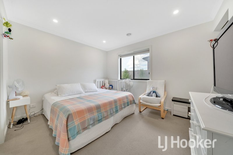 Photo - 1 Bossini Street, Truganina VIC 3029 - Image 12