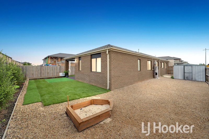 Photo - 1 Bossini Street, Truganina VIC 3029 - Image 15