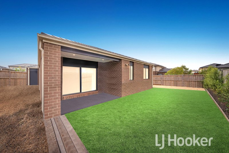 Photo - 1 Bossini Street, Truganina VIC 3029 - Image 16