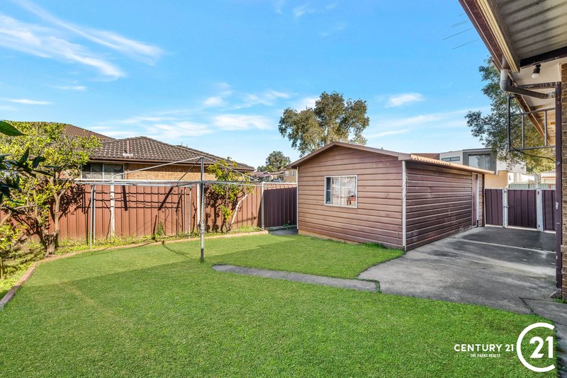 Photo - 1 Bossley Road, Bossley Park NSW 2176 - Image 9