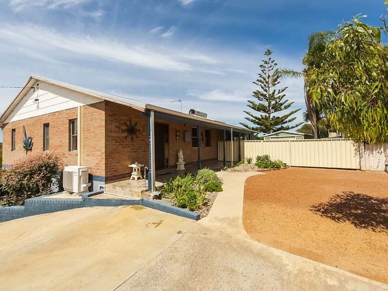 1 Bouvard Place, Preston Beach WA 6215