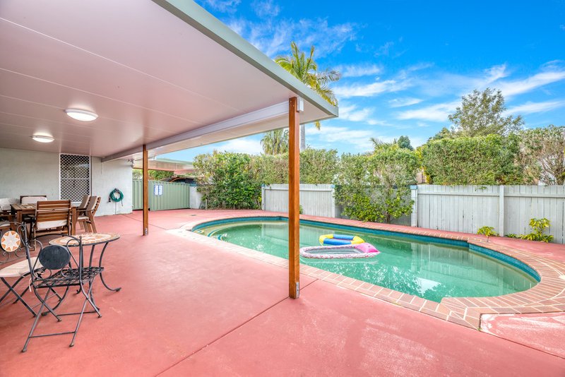 Photo - 1 Bow Court, Banksia Beach QLD 4507 - Image 13