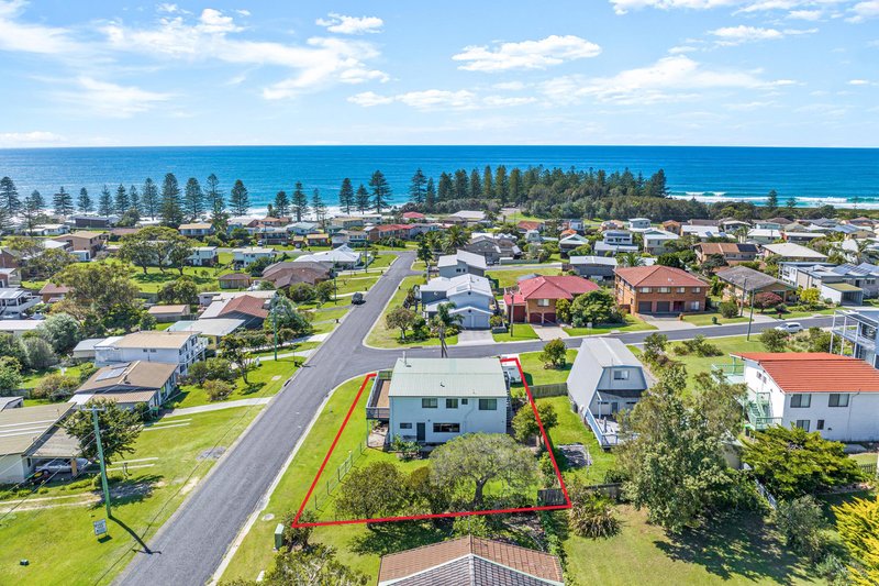 Photo - 1 Bream Street, Tuross Head NSW 2537 - Image 4