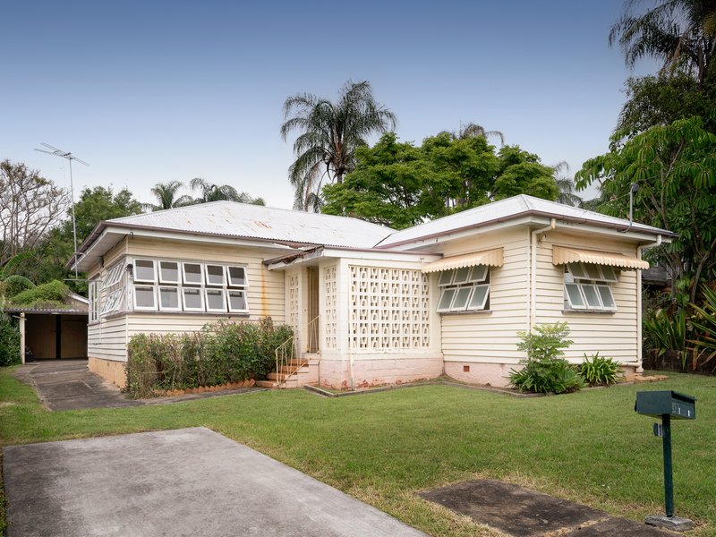 1 Bridson Avenue, East Ipswich QLD 4305