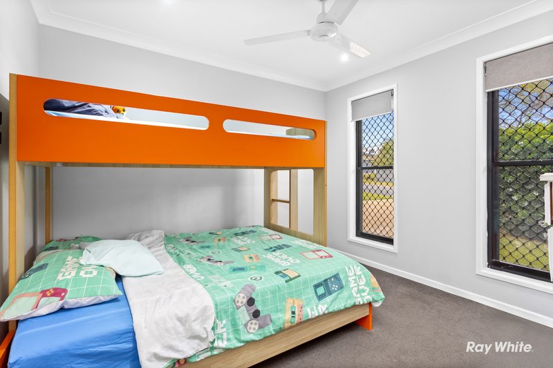 Photo - 1 Brigalow Place, Lammermoor QLD 4703 - Image 8
