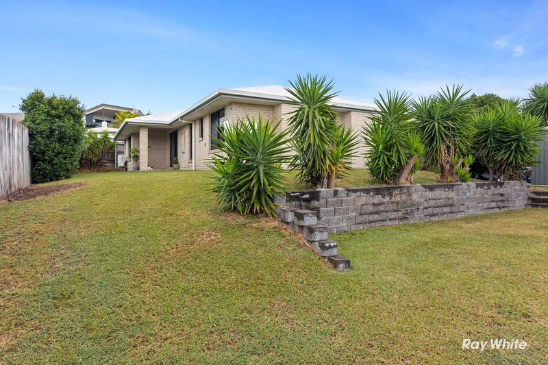Photo - 1 Brigalow Place, Lammermoor QLD 4703 - Image 14