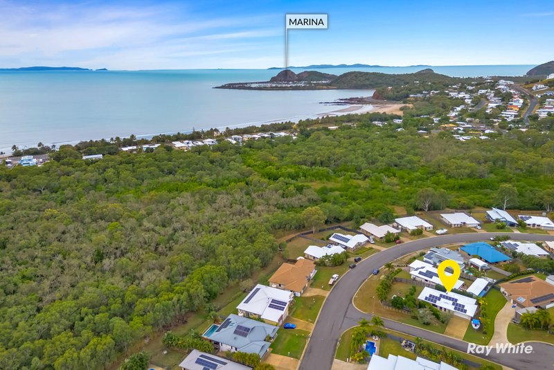 Photo - 1 Brigalow Place, Lammermoor QLD 4703 - Image 16