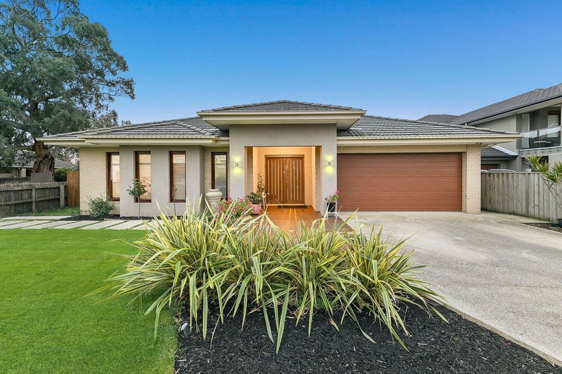 Photo - 1 Brindabella Circuit, Sandhurst VIC 3977 - Image 4