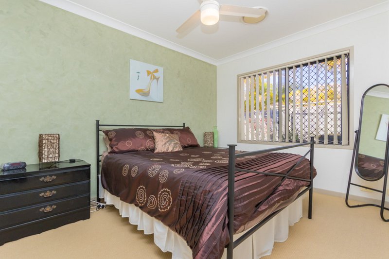 Photo - 1 Bronte Place, Sandstone Point QLD 4511 - Image 12