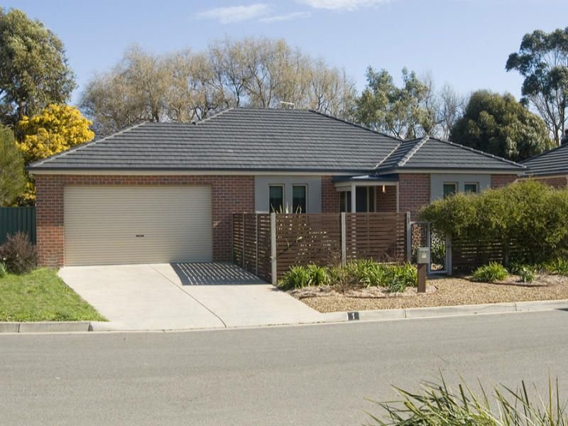 1 Brookside Drive Mt Clear , Mount Clear VIC 3350