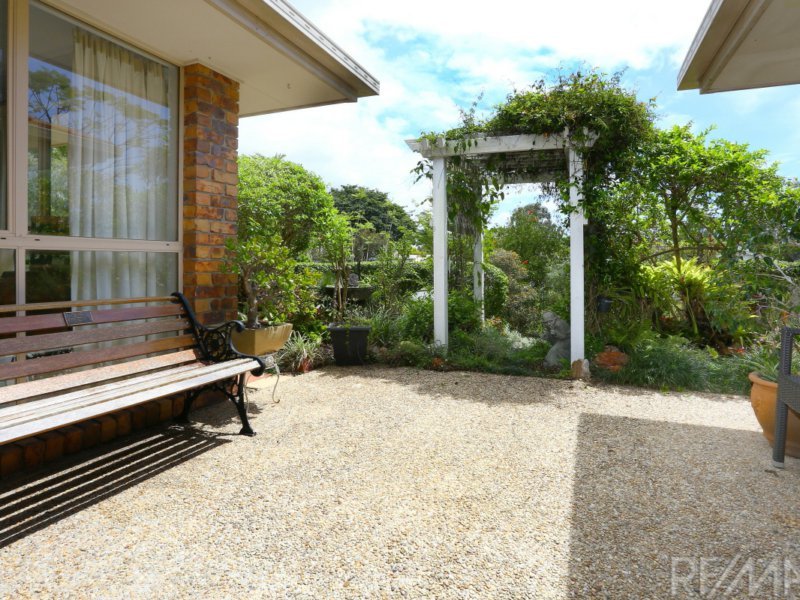 Photo - 1 Brora Court, Merrimac QLD 4226 - Image 17