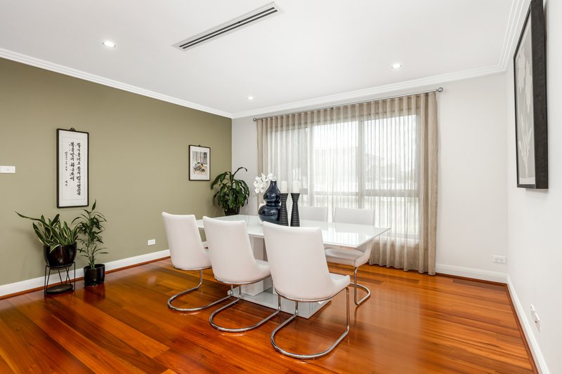 Photo - 1 Brunner Court, Kellyville NSW 2155 - Image 3