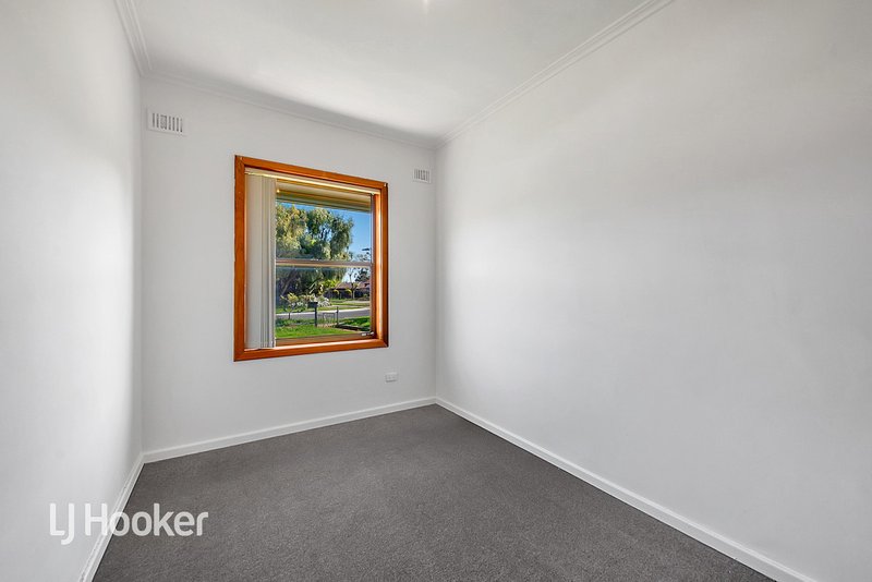 Photo - 1 Bubner Street, Elizabeth South SA 5112 - Image 4