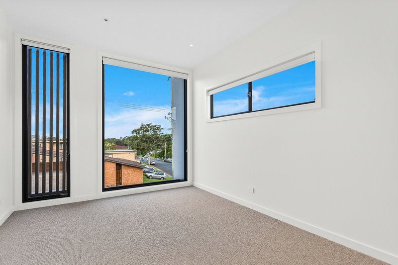 Photo - 1 Bulwarra Street, Keiraville NSW 2500 - Image 5