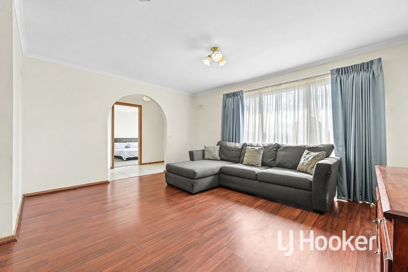 Photo - 1 Bunya Place, Hampton Park VIC 3976 - Image 2