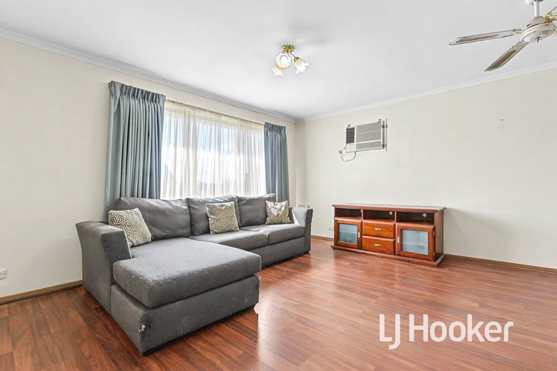 Photo - 1 Bunya Place, Hampton Park VIC 3976 - Image 3