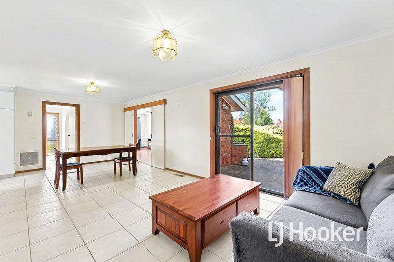 Photo - 1 Bunya Place, Hampton Park VIC 3976 - Image 5