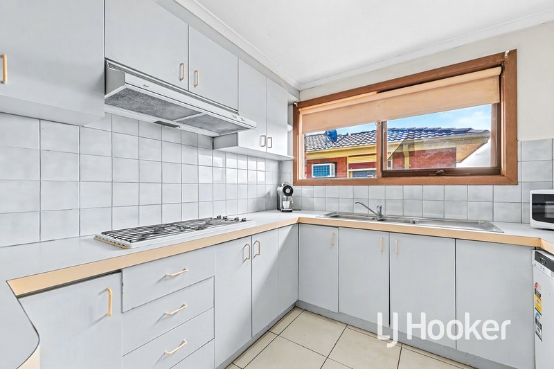 Photo - 1 Bunya Place, Hampton Park VIC 3976 - Image 8