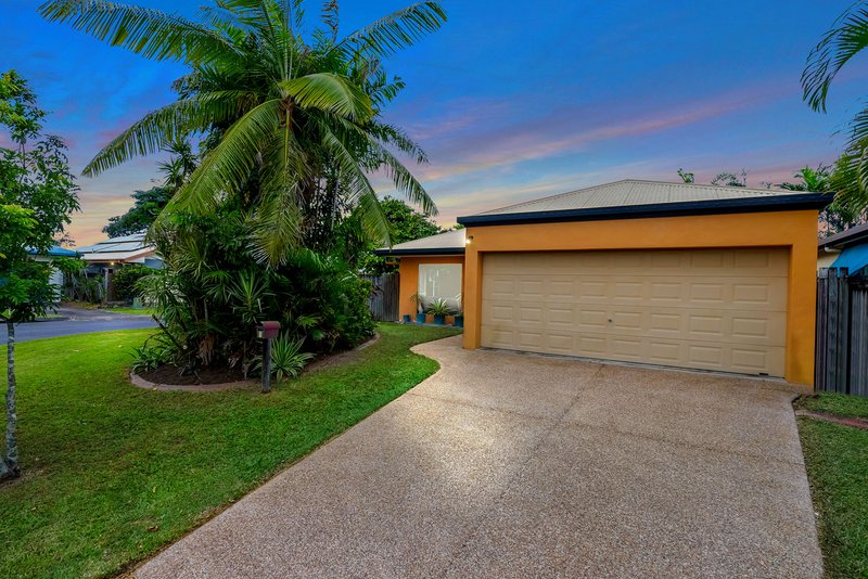 Photo - 1 Burleigh Close, Kewarra Beach QLD 4879 - Image 1