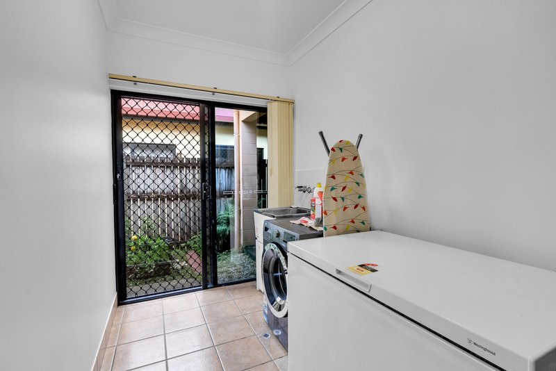 Photo - 1 Burleigh Close, Kewarra Beach QLD 4879 - Image 12