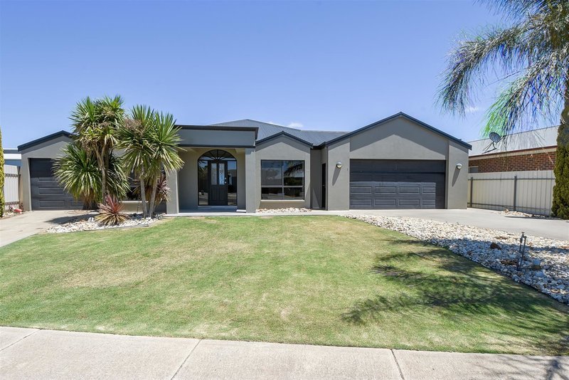 1 Burnett Street, Horsham VIC 3400