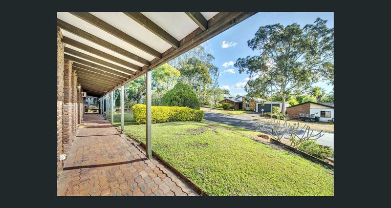 Photo - 1 Buscall Court, Sinnamon Park QLD 4073 - Image 15