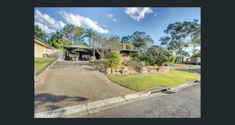 Photo - 1 Buscall Court, Sinnamon Park QLD 4073 - Image 16