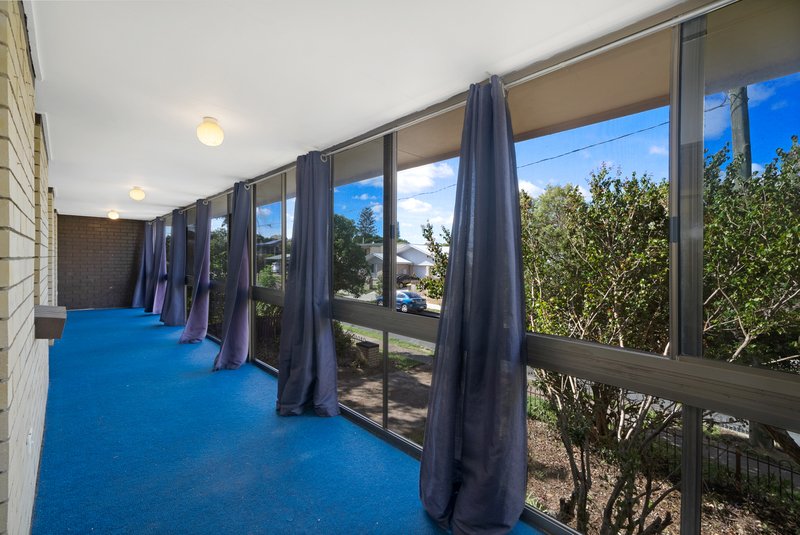 Photo - 1 Cahill Street, Strathpine QLD 4500 - Image 13