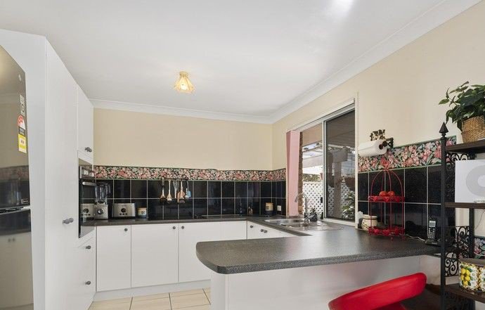 Photo - 1 Camay Court, Deception Bay QLD 4508 - Image 4