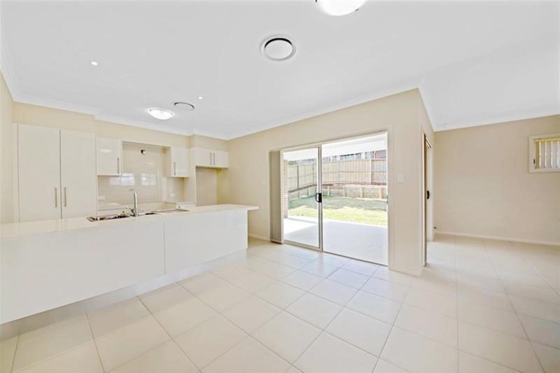 Photo - 1 Camden Acres Drive, Elderslie NSW 2570 - Image 4