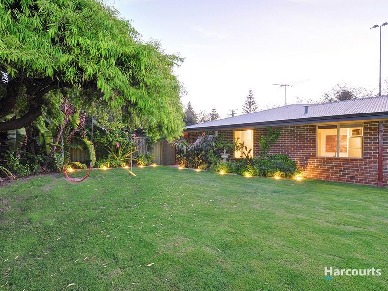 Photo - 1 Cane Place, Heathridge WA 6027 - Image 3