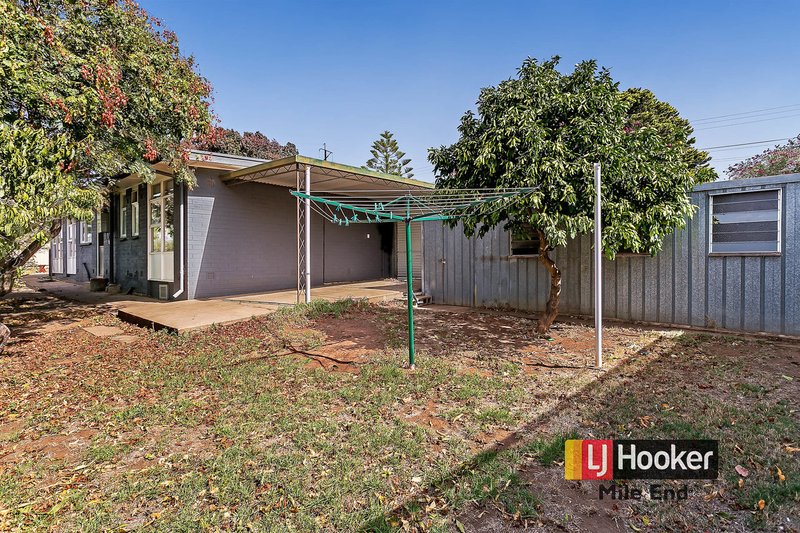 Photo - 1 Canna Avenue, Modbury SA 5092 - Image 15