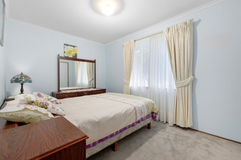 Photo - 1 Caper Court, Werribee VIC 3030 - Image 10