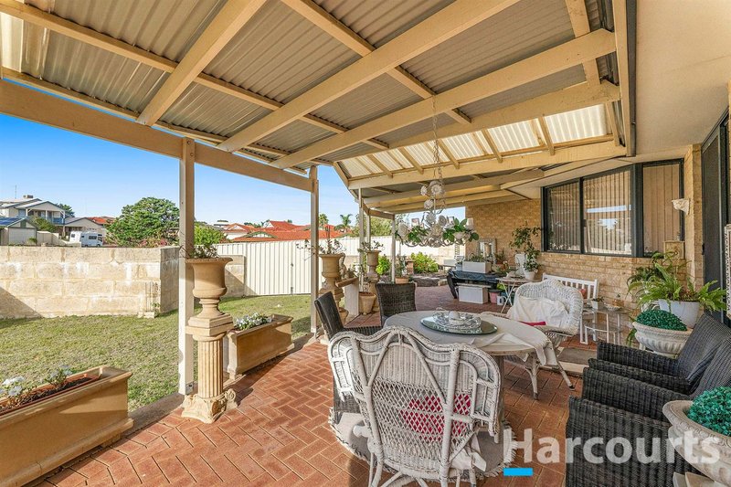 Photo - 1 Caravel Way, Halls Head WA 6210 - Image 6