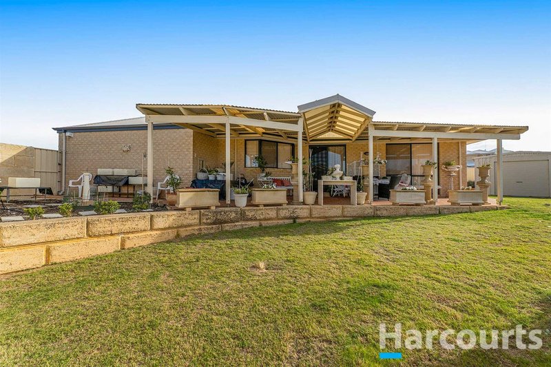 Photo - 1 Caravel Way, Halls Head WA 6210 - Image 9