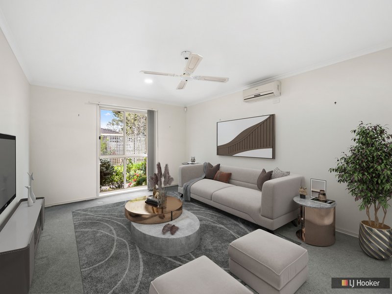 Photo - 1 Carbine Drive, St Albans Park VIC 3219 - Image 5