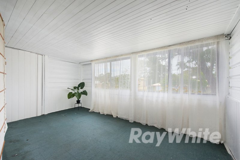 Photo - 1 Carcoola Street, Kingston QLD 4114 - Image 6