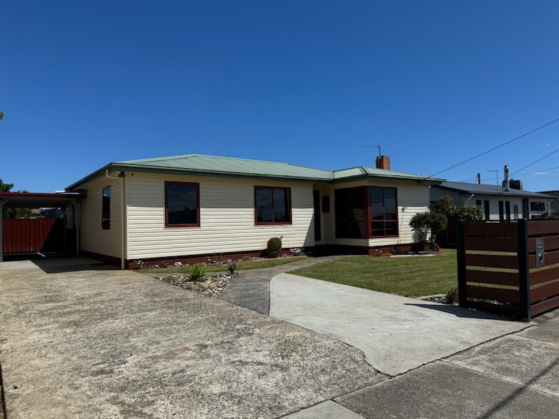 1 Caringa Place, Devonport TAS 7310