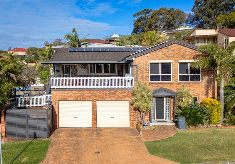 Photo - 1 Carlyle Close, Dapto NSW 2530 - Image 1