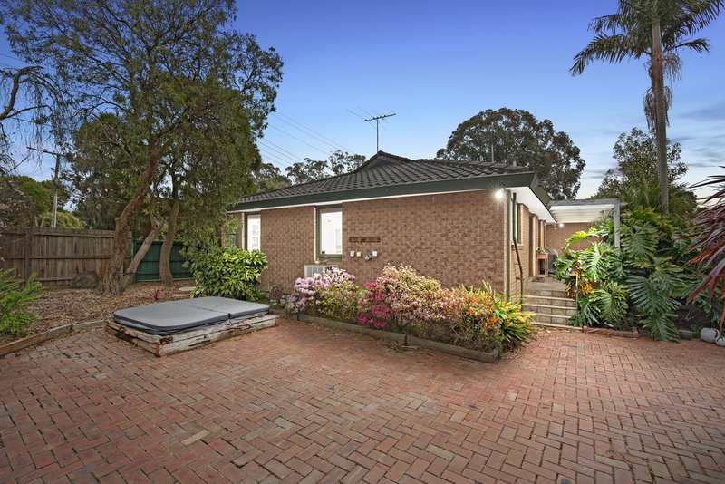 Photo - 1 Caroben Avenue, Vermont VIC 3133 - Image 12