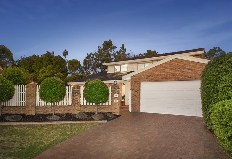 Photo - 1 Carrington Court, Burwood East VIC 3151 - Image 10