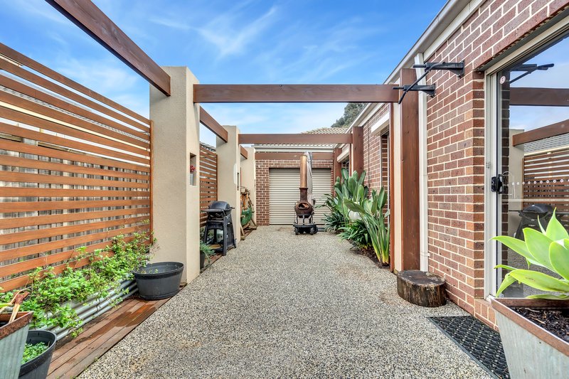 Photo - 1 Cascade Terrace, Craigieburn VIC 3064 - Image 23