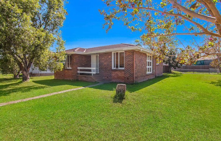 1 Casey Place, Blackett NSW 2770