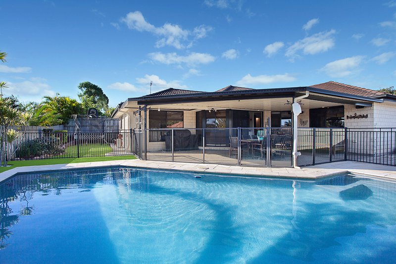 1 Cassava Court, North Lakes QLD 4509