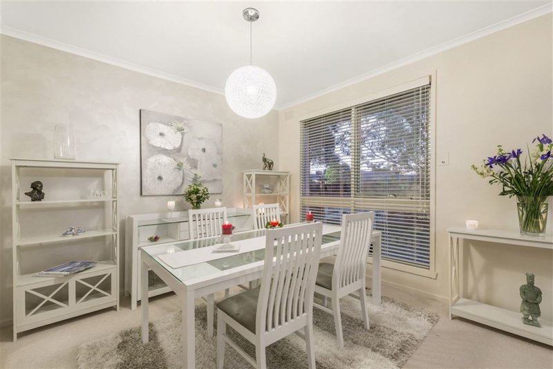 Photo - 1 Castlefield Square, Wantirna VIC 3152 - Image 3