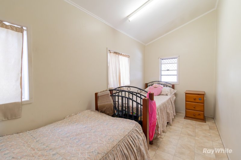 Photo - 1 Castlereagh Street, Bundaberg South QLD 4670 - Image 9