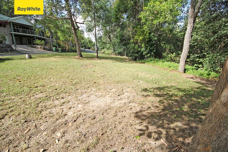 Photo - 1 Ceratodus Court, Lawnton QLD 4501 - Image 2